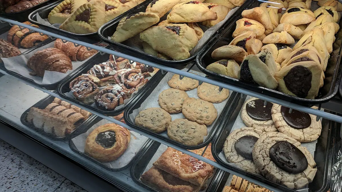 Brotherdough – bakery in Hook, London